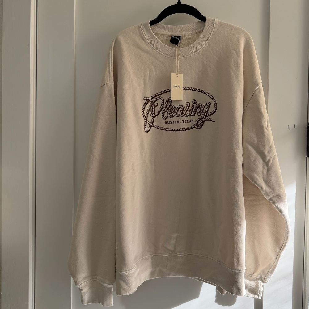 NWT / Pleasing Texas Crewneck in Cream